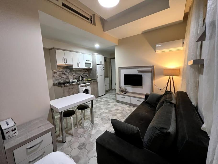 Basement Floor, Erasta Mall Karsisi, 1+0 Stuedyo '23' Antalya Ngoại thất bức ảnh