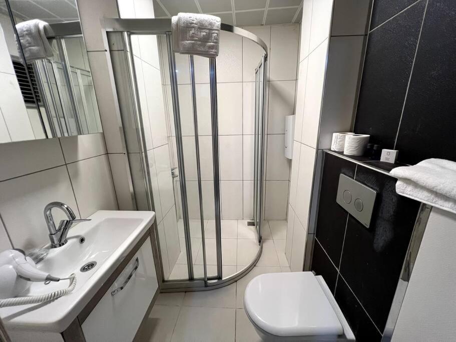 Basement Floor, Erasta Mall Karsisi, 1+0 Stuedyo '23' Antalya Ngoại thất bức ảnh